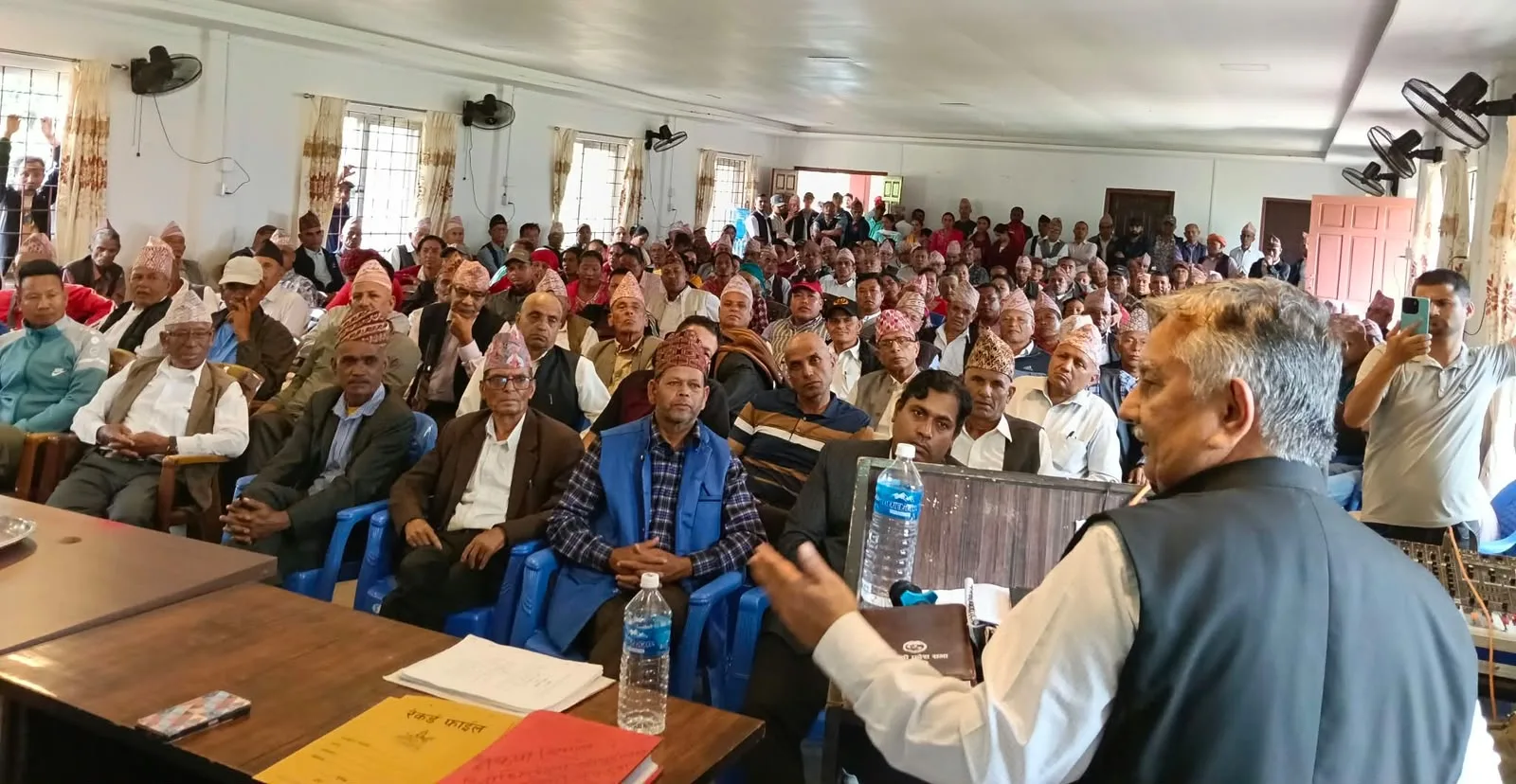 आँधीखोलामा एमालेको शक्ति प्रदर्शन, प्रशिक्षण कार्यक्रम मै एक दर्जनभन्दा बढी पार्टी प्रवेश